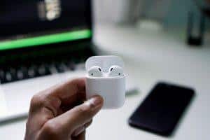 How to Connect Airpods to Windows 10