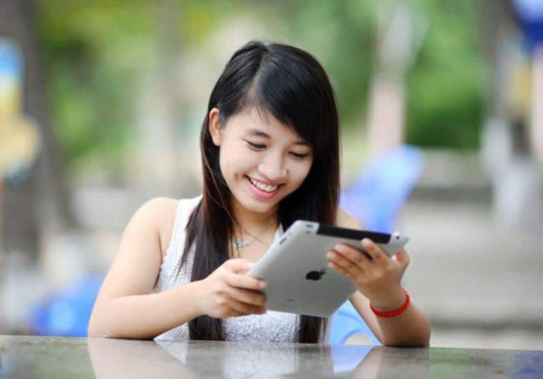 everything-students-must-know-about-critical-lens-essay