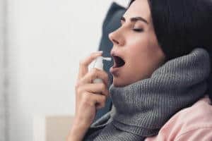 5-common-causes-of-a-sore-throat
