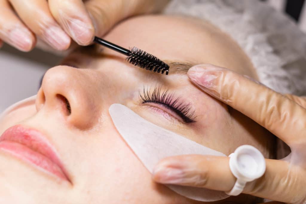 Lash Lifts And Tints A Guide For Beauty Fanatics