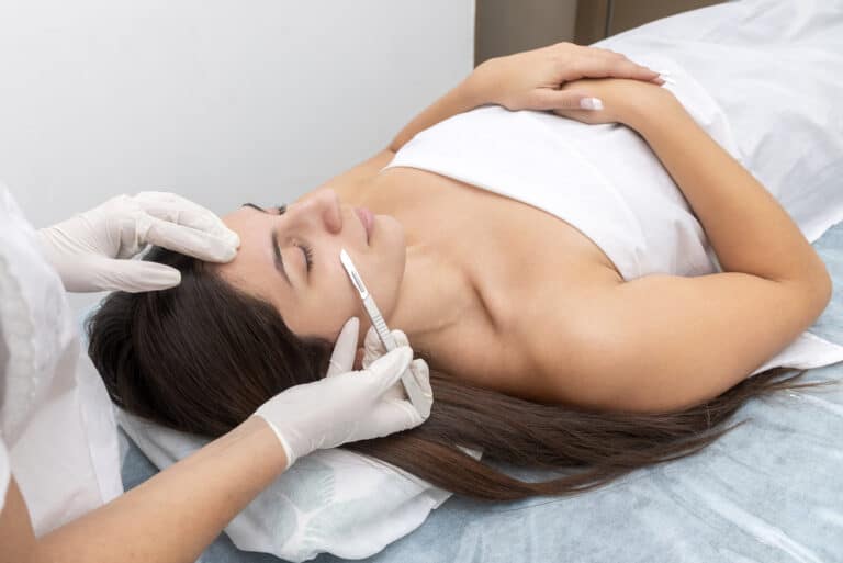 How To Find The Best Dermaplaning Services In Your Area