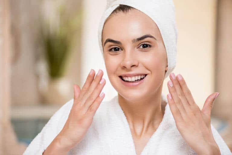 ageless-in-america-discovering-the-magic-of-laser-skin-rejuvenation-at-halo-salt-skin-spa